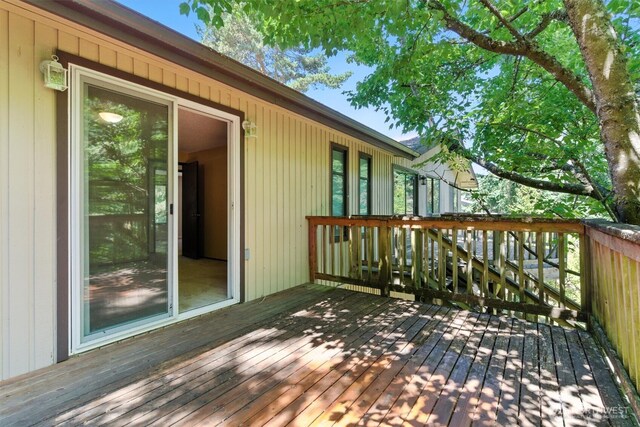 2417 179th Ave E, Lake Tapps, WA 98391 - view of deck