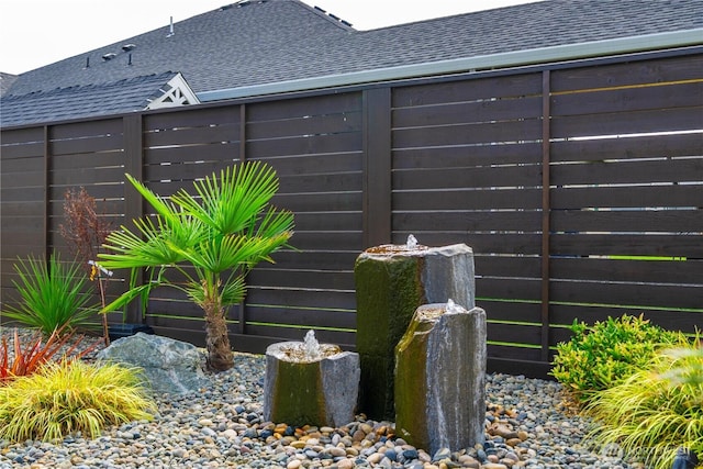 1118 26th St NW, Puyallup, WA 98373 - exterior view of a shingled roof