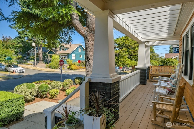 2456 4th Ave W, Seattle, WA 98119 - view of porch