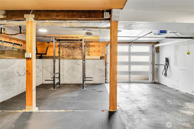 2456 4th Ave W, Seattle, WA 98119 - view of garage