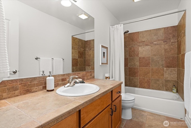 19735 183rd Way SE, Renton, WA 98058 - bathroom with vanity, shower / bath combo, and tasteful backsplash