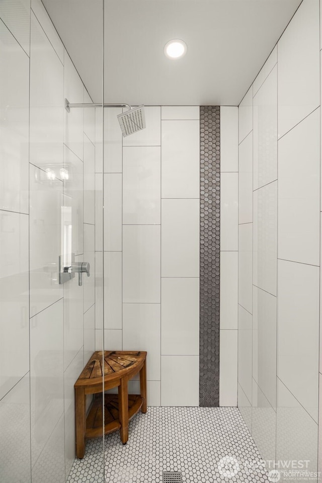 917 NW 51st St Unit D, Seattle, WA 98107 - full bathroom featuring a shower stall, tile walls, recessed lighting, and tile patterned floors