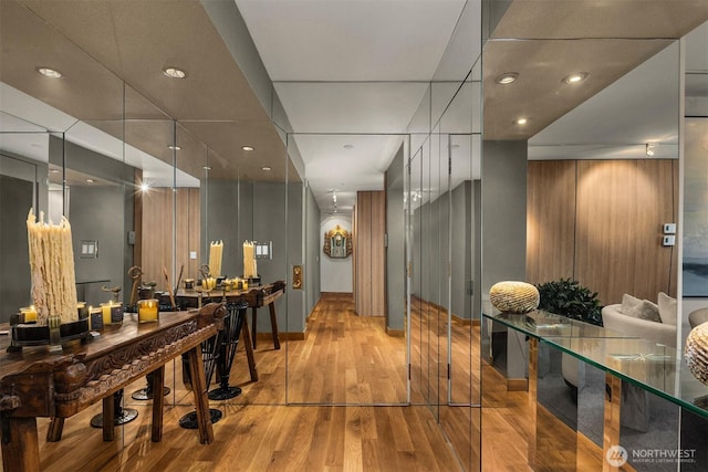 3650 26th Pl W Unit 202A, Seattle, WA 98199 - common area featuring recessed lighting