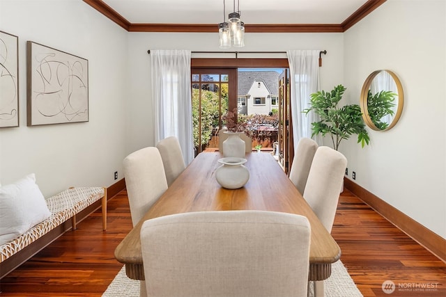 5817 28th Ave NW, Seattle, WA 98107 - dining room with ornamental molding and wood finished floors