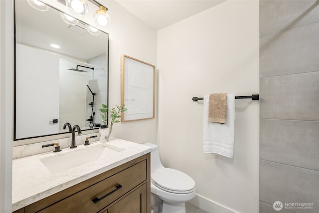 14821 117th Pl NE, Kirkland, WA 98034 - bathroom with vanity and a shower