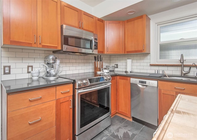 7534 Brooklyn Ave NE, Seattle, WA 98115 - photo 8