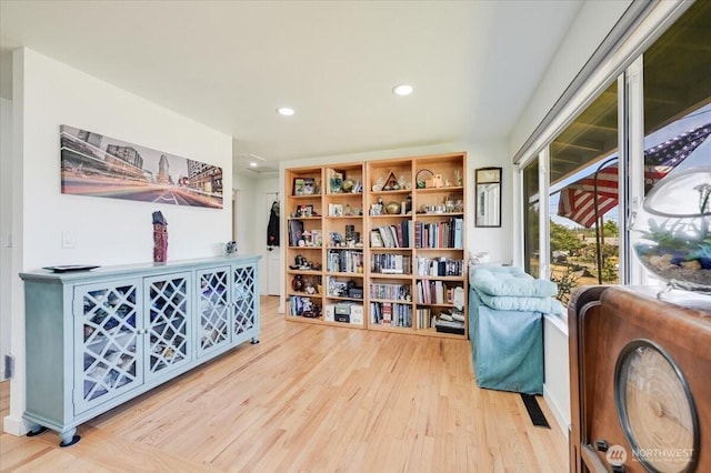 701 Mountain View Dr, Mount Vernon, WA 98273 - sitting room with wood finished floors and recessed lighting