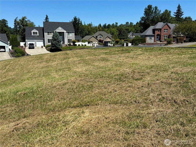2 Center Ct, Longview, WA 98632