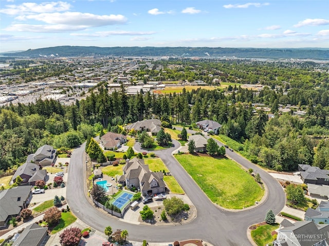 2 Center Ct, Longview, WA 98632