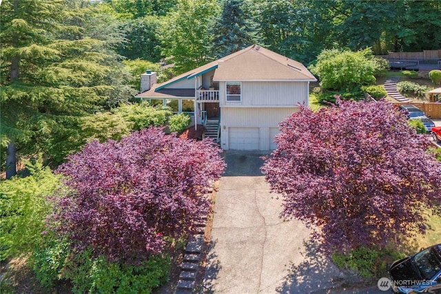 8113 S 121st St, Seattle, WA 98178 - aerial view of property and surrounding area featuring a forest