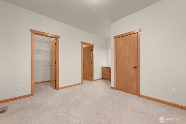 5 Arabian Way, Bellingham, WA 98229 - unfurnished bedroom with a walk in closet, light carpet, and ensuite bathroom