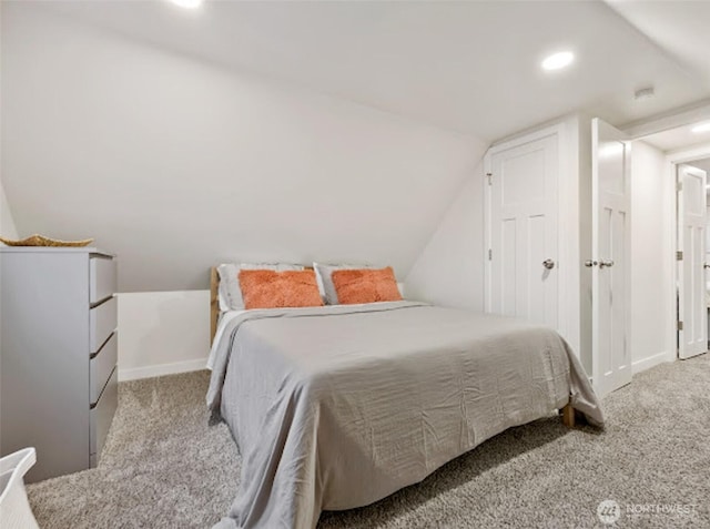 2118 S Sheridan Ave, Tacoma, WA 98405 - carpeted bedroom featuring recessed lighting and vaulted ceiling