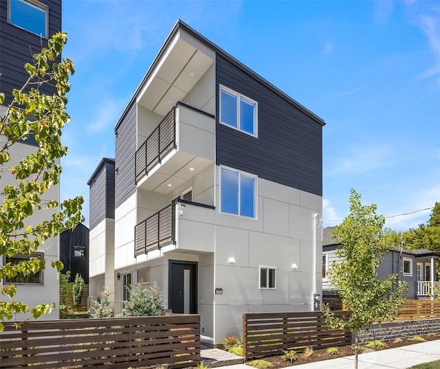 6905 46th Ave S, Seattle, WA 98118 - photo 1