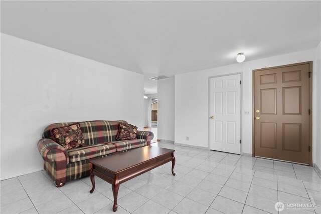 802 39th Pl, Bellingham, WA 98229 - living room with light tile patterned floors and baseboards