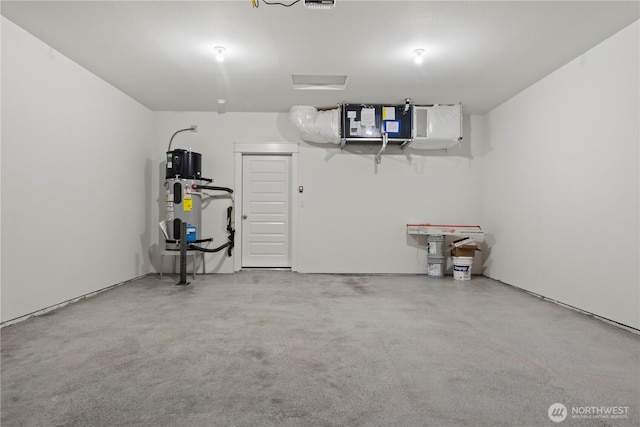 1517 7th Ave NE, Quincy, WA 98848 - garage featuring a central vacuum unit