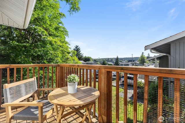 1214 E 61st St, Tacoma, WA 98404 - view of wooden terrace