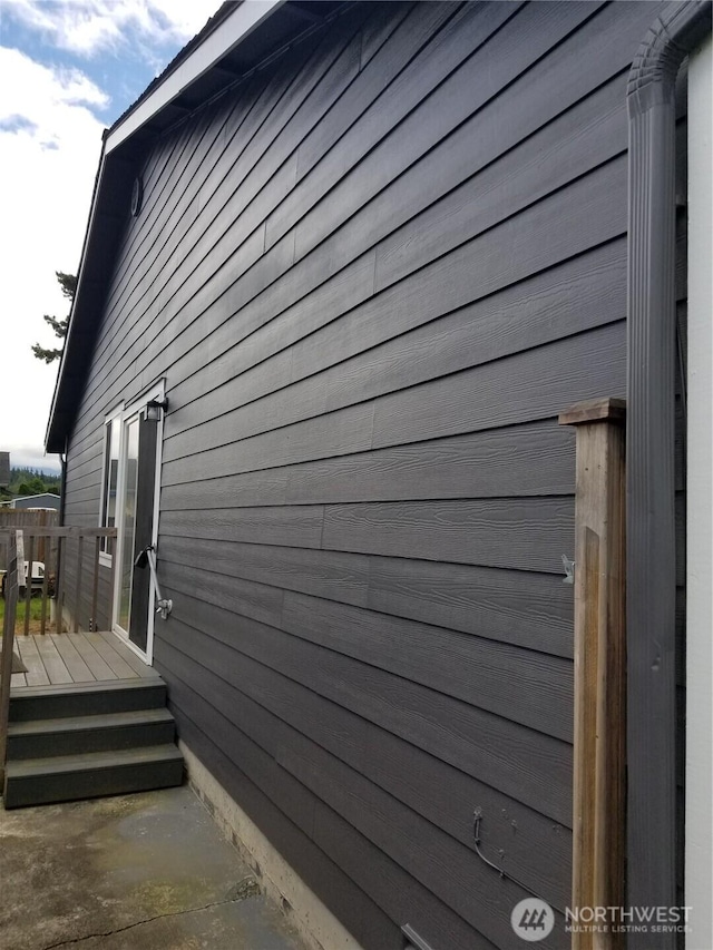 906 S 22nd Ct, Mount Vernon, WA 98274 - view of property exterior