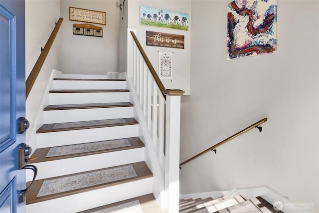 8984 Delta Line Rd, Custer, WA 98240 - view of stairway