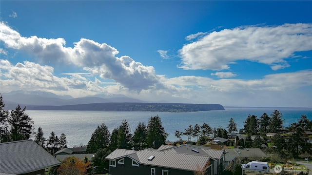 85 Quinault Loop, Port Townsend, WA 98368