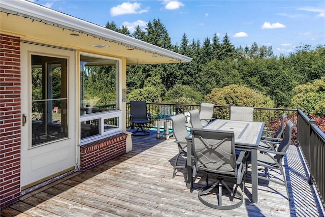 15638 94th Ave SW, Vashon, WA 98070 - deck with outdoor dining area