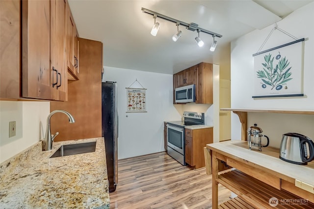 7512 Marwood Pl, Woodinville, WA 98072 - photo 31