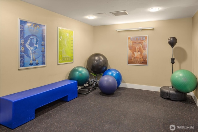 2911 2nd Ave Unit 1120, Seattle, WA 98121 - workout room featuring baseboards