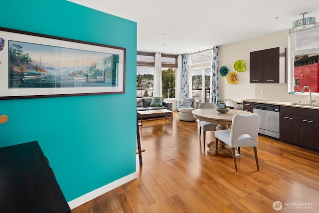 2960 Eastlake Ave E Unit 313, Seattle, WA 98102 - photo 4