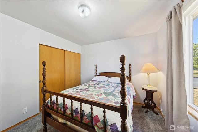 3519 G Ave, Anacortes, WA 98221 - carpeted bedroom featuring baseboards and a closet