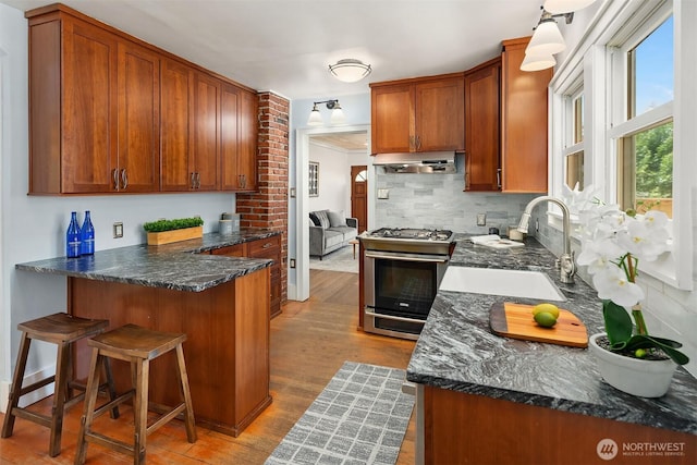 9116 23rd Ave NE, Seattle, WA 98115 - photo 5