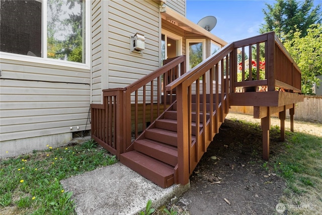 2819 Z St SE, Auburn, WA 98002 - wooden deck with stairs