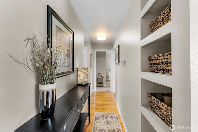 1702 7th Ave SW, Puyallup, WA 98371 - corridor with light wood-type flooring and baseboards