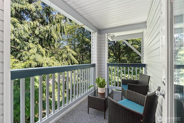 33020 10th Ave SW Unit M302, Federal Way, WA 98023 - view of covered porch