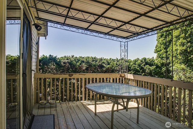 2120 Niagara Dr, Bellingham, WA 98229 - view of wooden deck