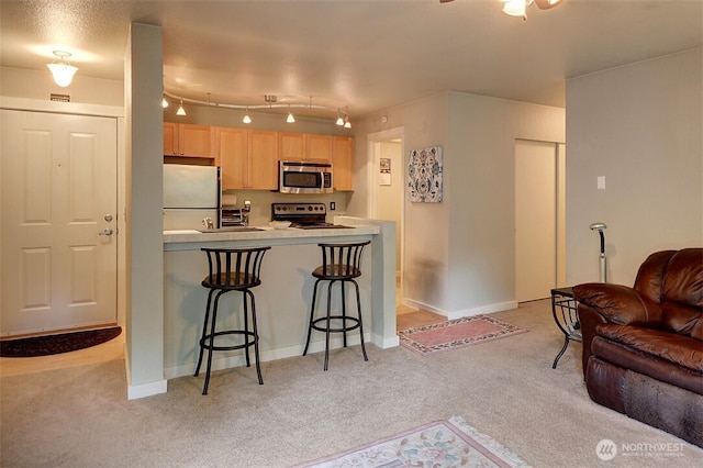 9805 Avondale Rd NE Unit T254, Redmond, WA 98052 - photo 2