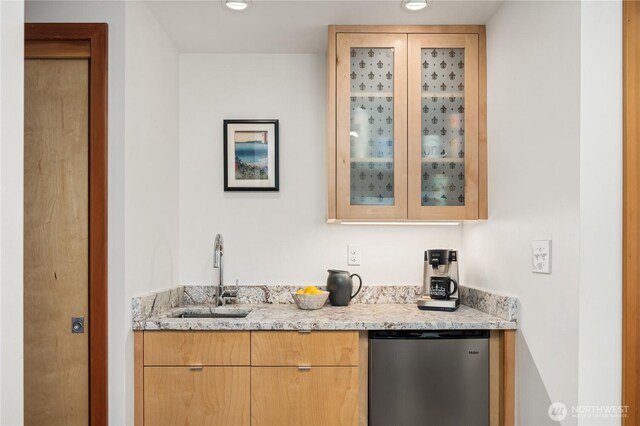 1823 121st Ave SE, Bellevue, WA 98005 - indoor wet bar featuring stainless steel dishwasher