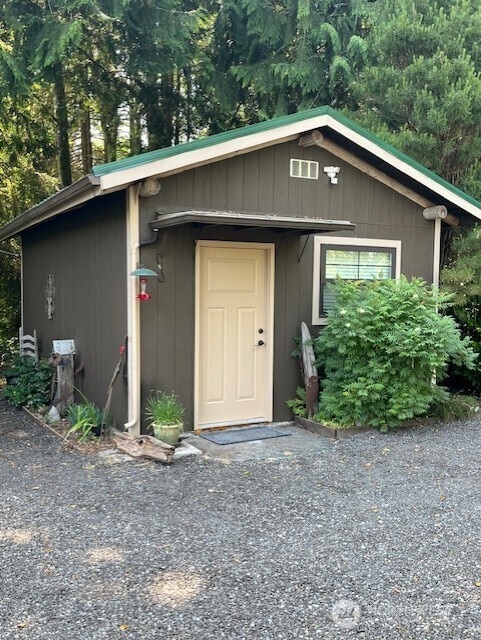 20011 Tveit Rd, Arlington, WA 98223 - view of front facade