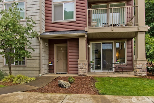 15325 SE 155th Pl Unit K1, Renton, WA 98058 - view of exterior entry featuring a balcony