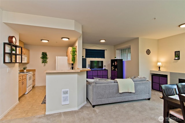 15325 SE 155th Pl Unit K1, Renton, WA 98058 - living area with light carpet and baseboards