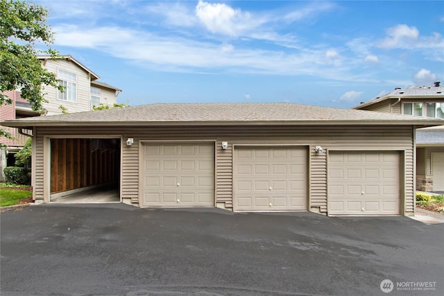 15325 SE 155th Pl Unit K1, Renton, WA 98058 - view of garage