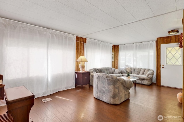 4015 Eliza Ave Unit 47, Bellingham, WA 98226 - living area with wood-type flooring