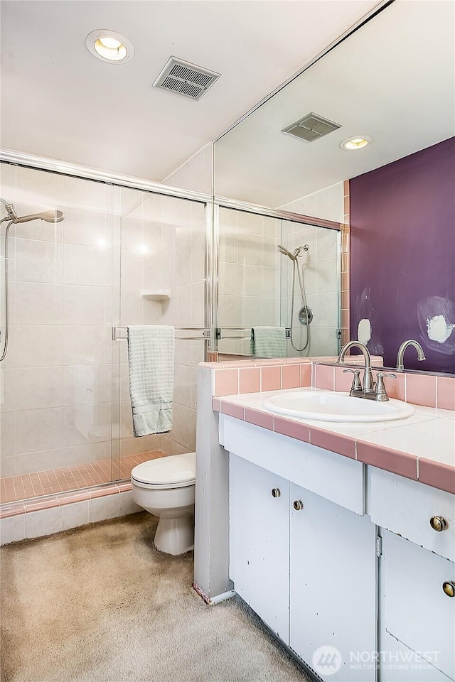 3719 NE 145th St, Seattle, WA 98155 - full bath with a stall shower, vanity, and recessed lighting