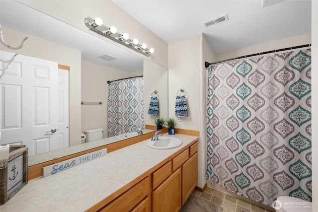 1877 Emerald Way, Lynden, WA 98264 - full bath featuring vanity and a shower with shower curtain
