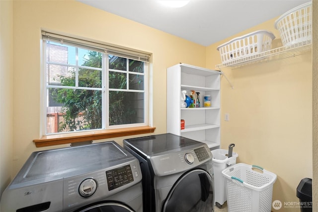 1877 Emerald Way, Lynden, WA 98264 - laundry area with separate washer and dryer