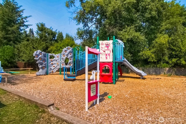 18328 15th Pl NE, Shoreline, WA 98155 - community play area with view of wooded area