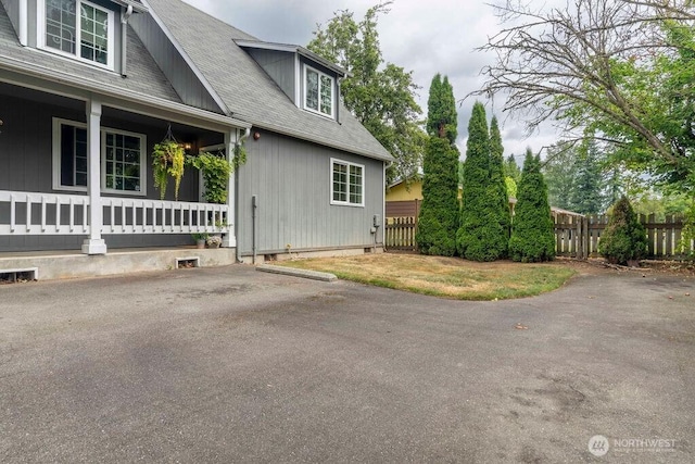 1088 Beach Ave Unit D, Marysville, WA 98270 - photo 1
