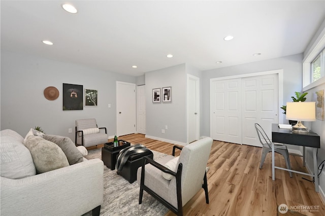 10816 NE 154th Pl, Bothell, WA 98011 - living room with light wood-style floors and recessed lighting