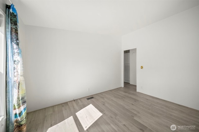 1809 Heritage Hvn, Wenatchee, WA 98801 - unfurnished room with wood finished floors