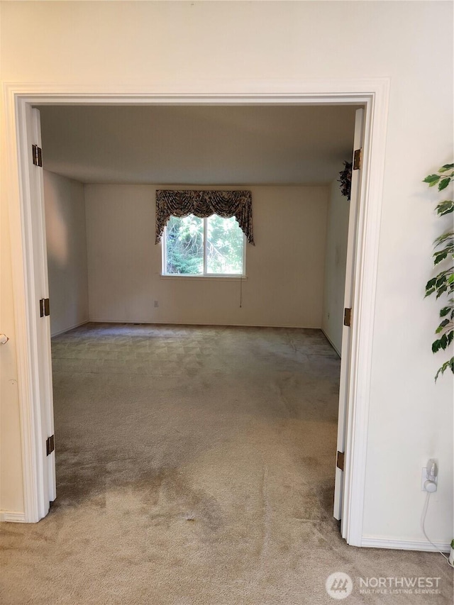 22528 100th Ave SE, Kent, WA 98031 - spare room featuring carpet flooring