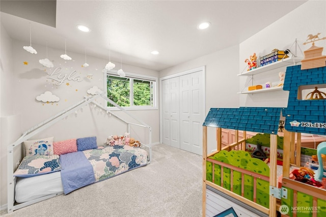 18110 85th St E, Bonney Lake, WA 98391 - bedroom featuring carpet flooring, a closet, and recessed lighting