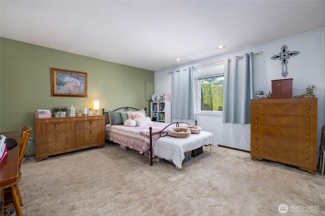 1710 E Highland Ave, Mount Vernon, WA 98273 - bedroom with carpet and recessed lighting